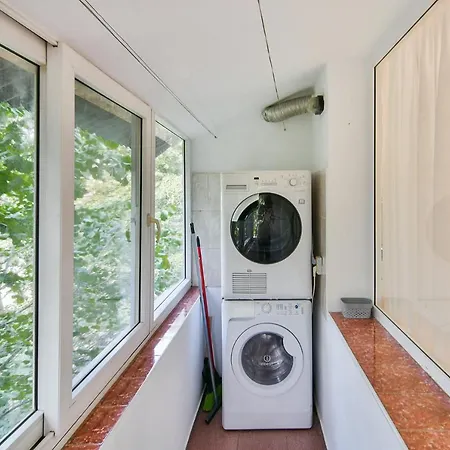 Apartament Hideout In Heart Of With Wifi Warna