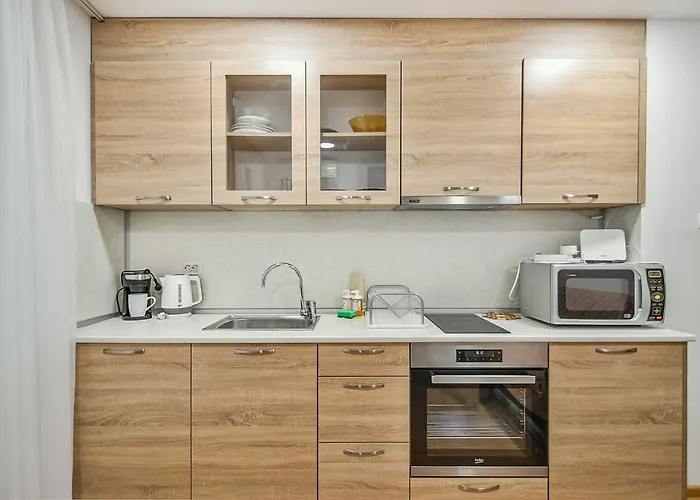 아파트 Hideout In Heart Of With Wifi 바르나
